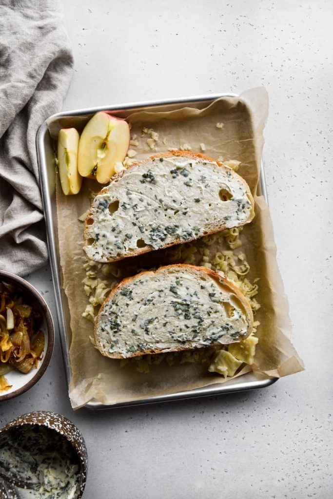 Caramelized Onion and Apple Grilled Cheese Sandwich