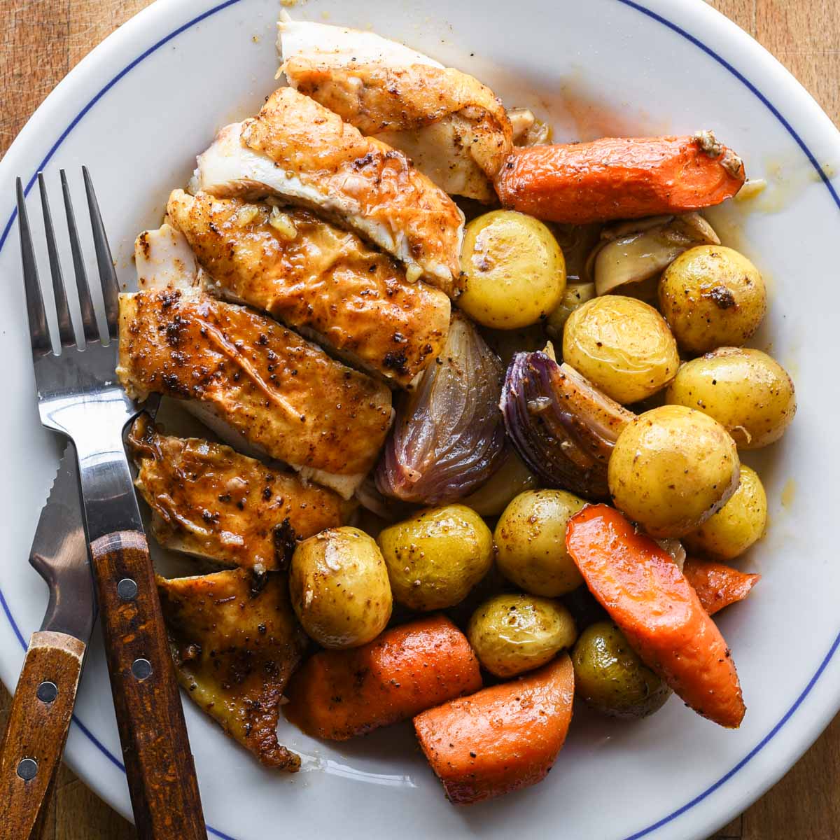 Dutch Oven Whole Roasted Chicken - Cozy Cravings